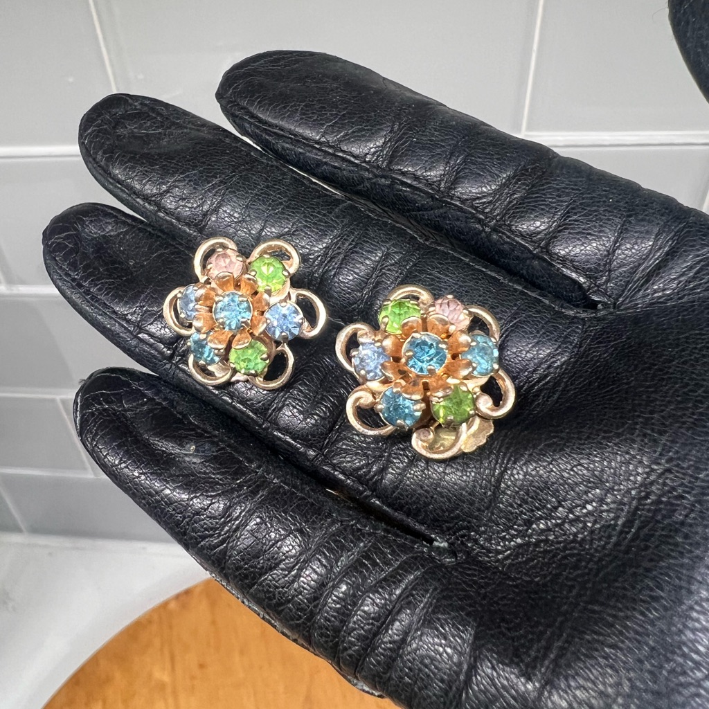 Barclay 1950s Vintage Dainty Mcm Diamante Floral Rhinestones Clip On Earrings